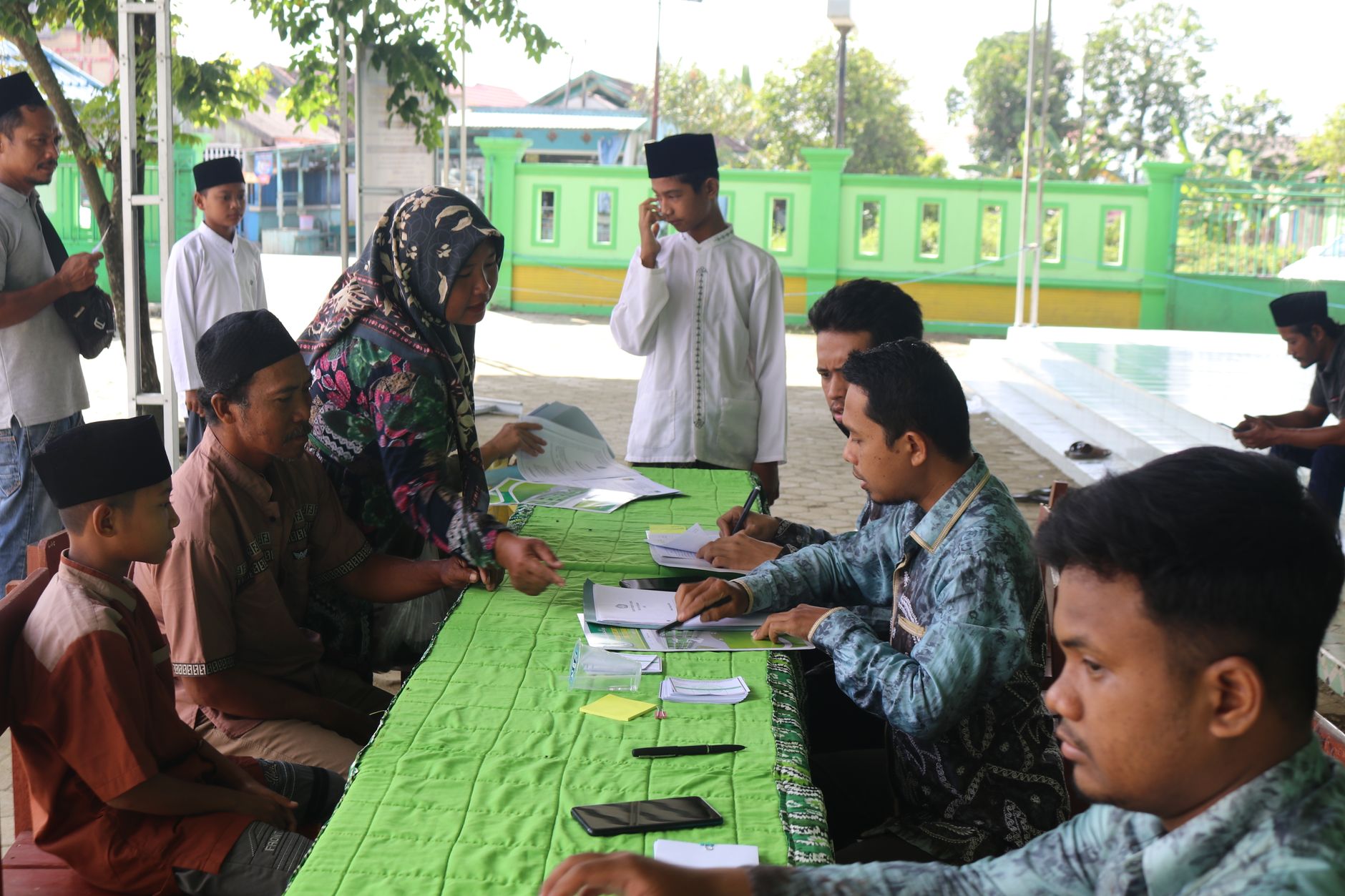 Jasa pembuatan nib berkualitas tinggi, desain presisi untuk alat tulis profesional.